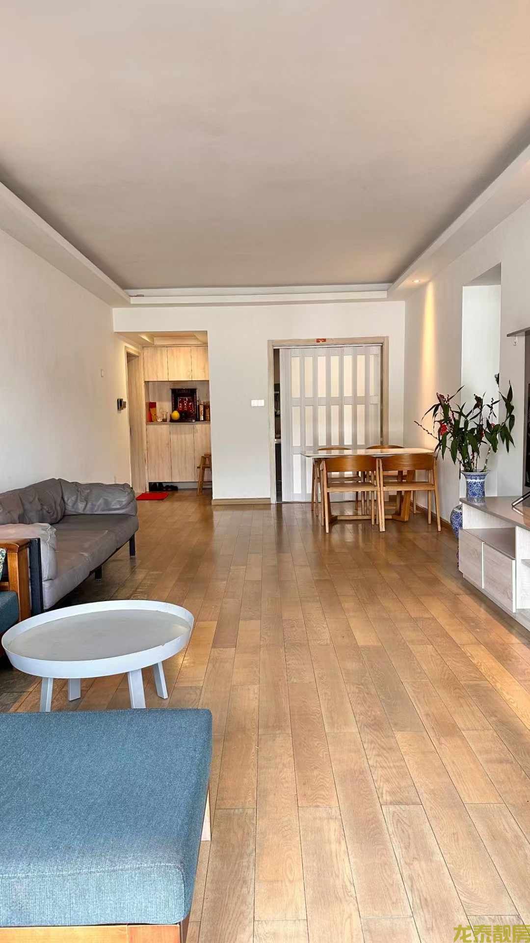 星河御景电梯高层小户型