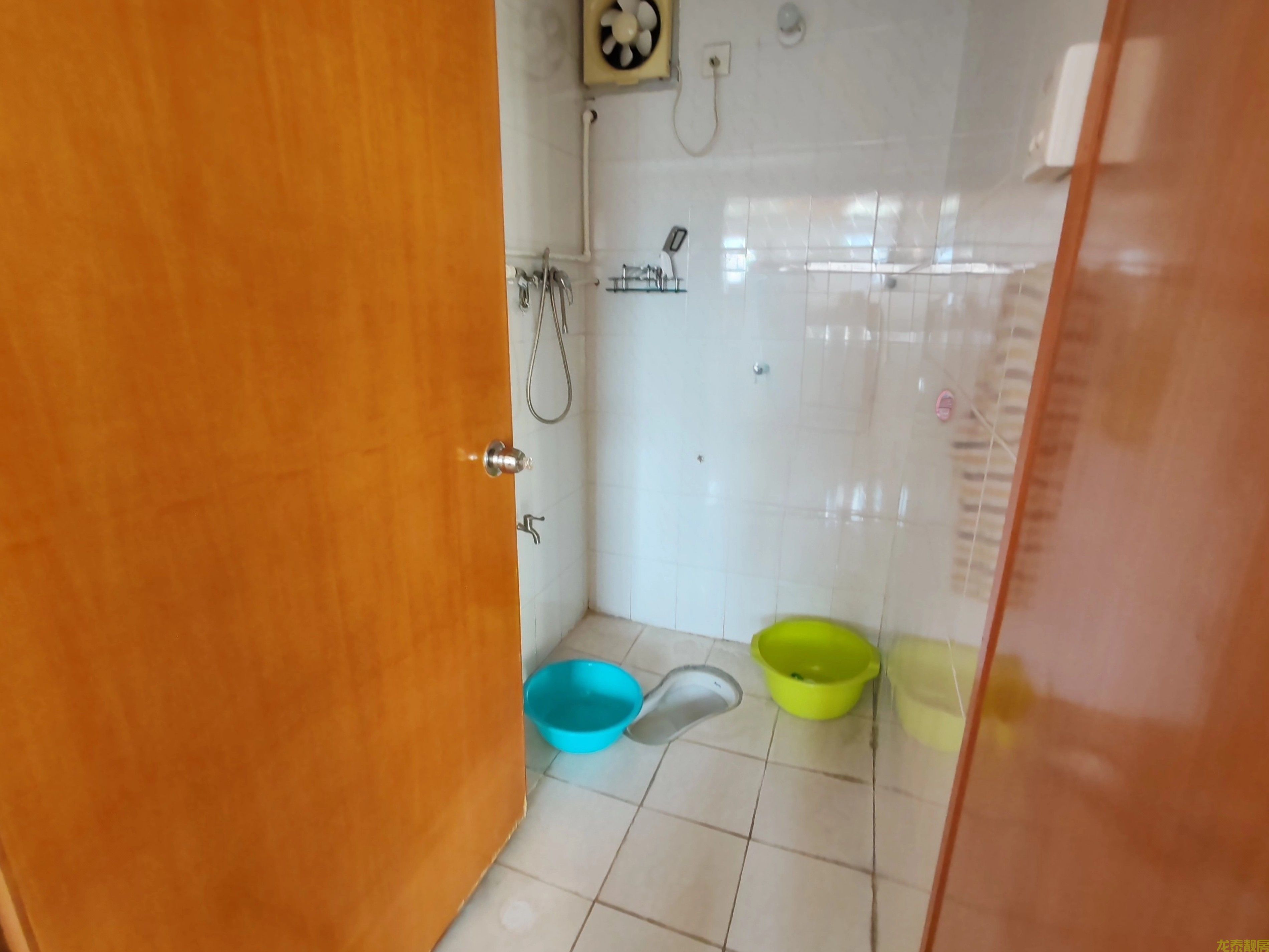 江口城区三层半自建房带前后花园