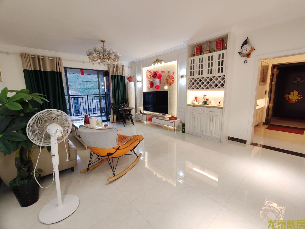 星河国际精装四房，送空中花园